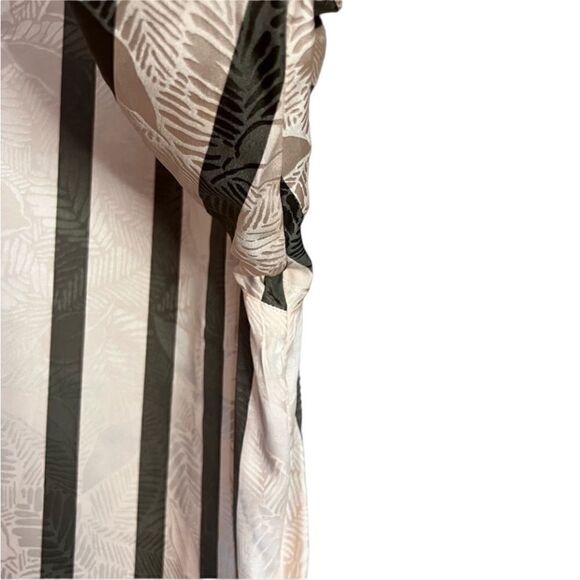 Maggie London 100% silk striped tunic - Picture 8 of 11